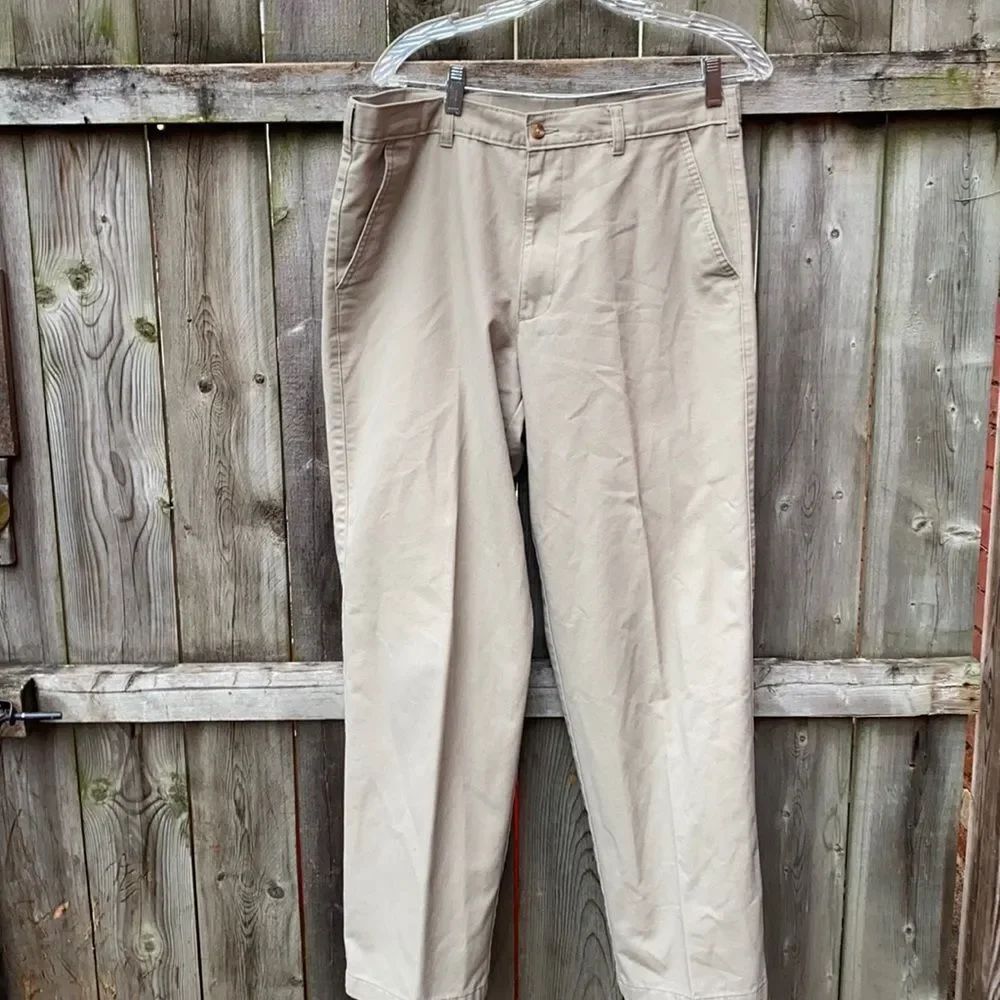 George Khaki pants sz. 34 x 32